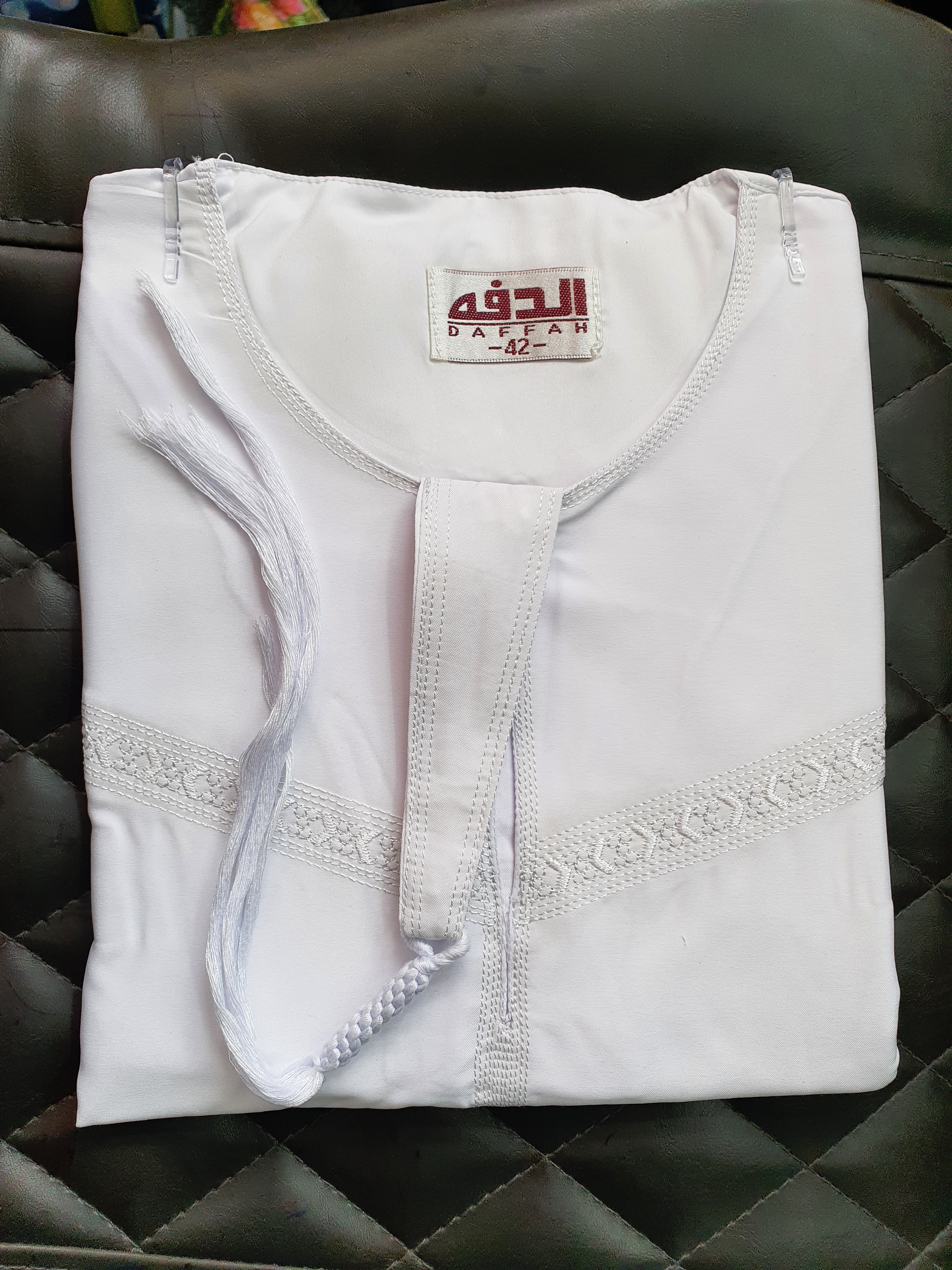 Omani Style Plain White Jubba Thobe | Al Zahra